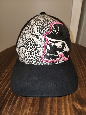 Metal Mulisha Leopard Print Skull Patch Trucker Hat - Black White Pink Accent